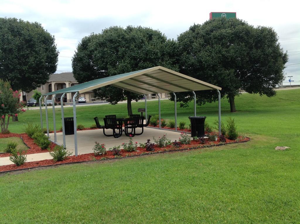 Hallmarc Inn & Suites Of West Memphis Dış mekan fotoğraf